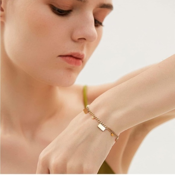 Gold 14k Gold Plated Bar Chain Bracelet - Picture 1 of 2